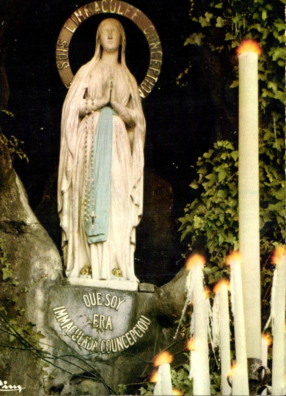 CPSM Lourdes Grotte De Massabielle 