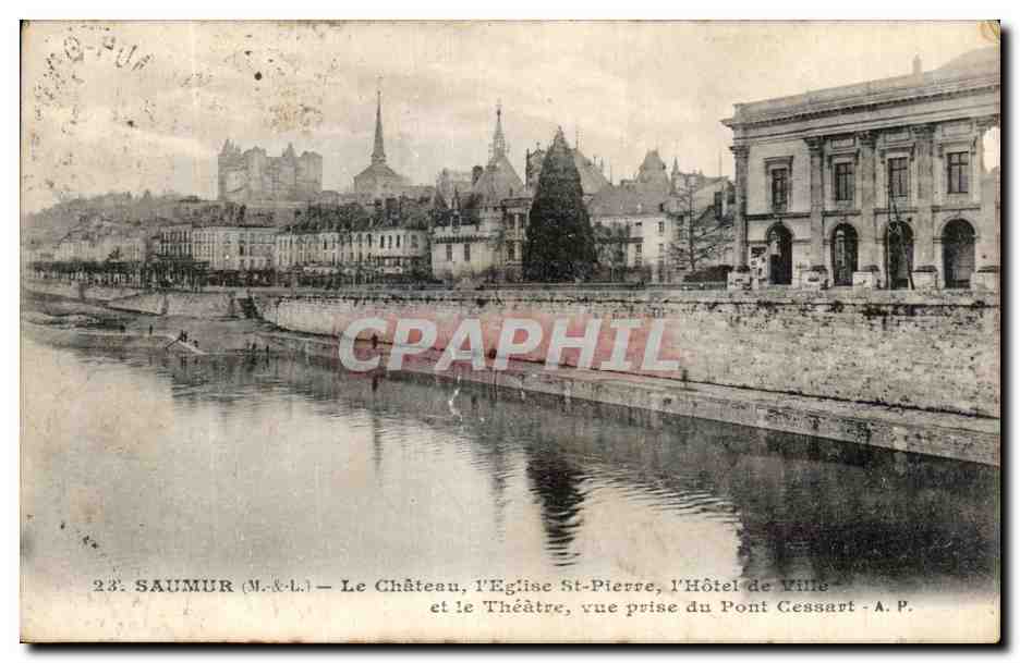 CPA Saumur Le Chateau L'Eglise St Pierre