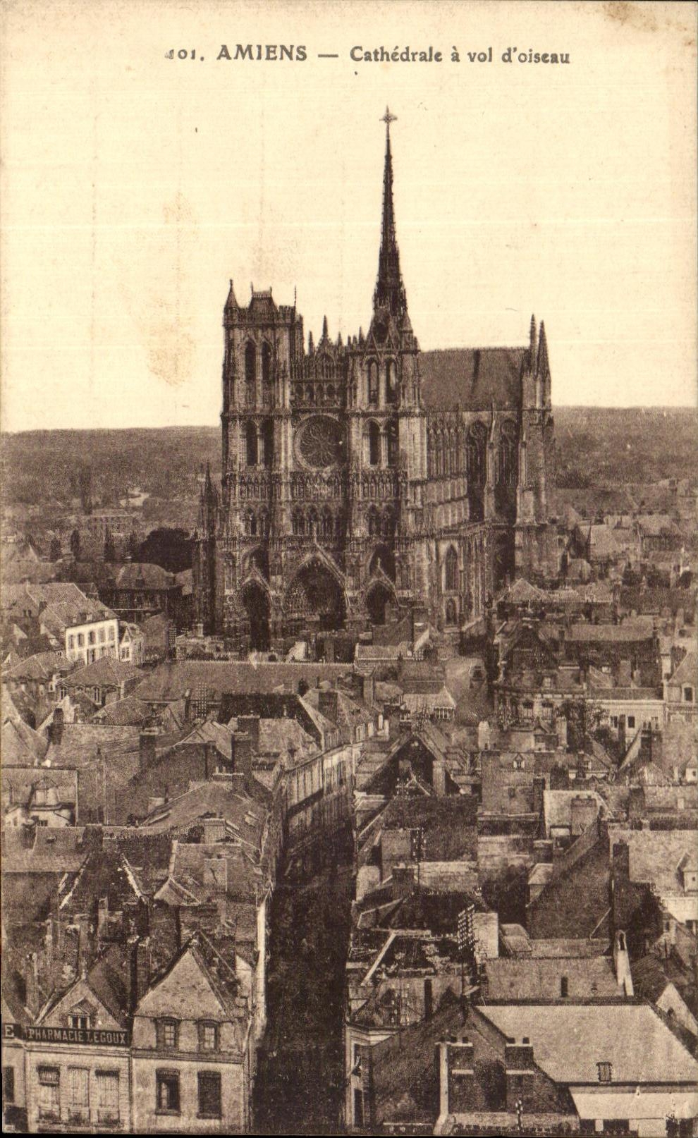 CPA Amiens Cathedrale A Vol D'Oiseau