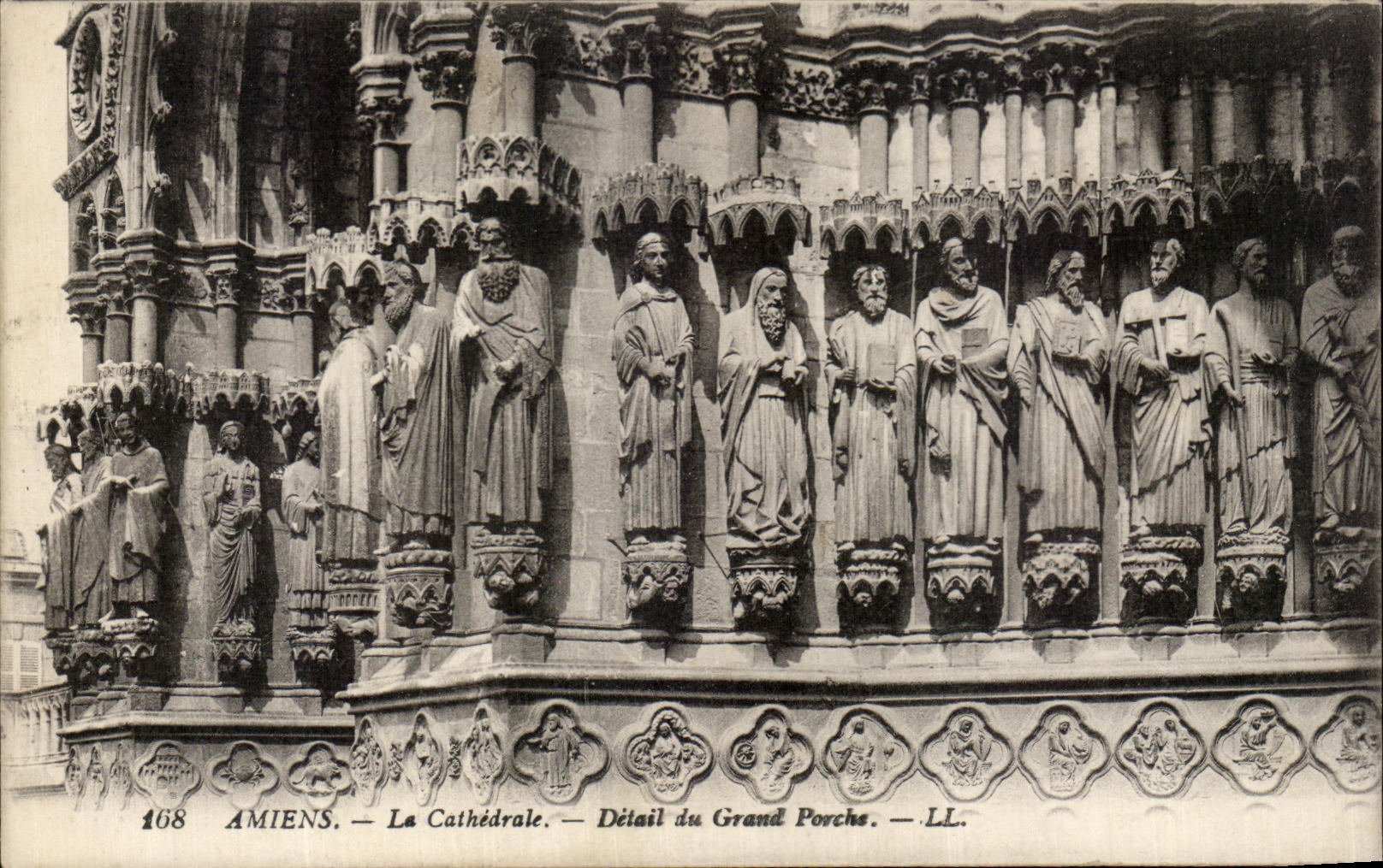 Amiens — La Cathédrale — Détail du Grand Porche — LL. — N° 168
