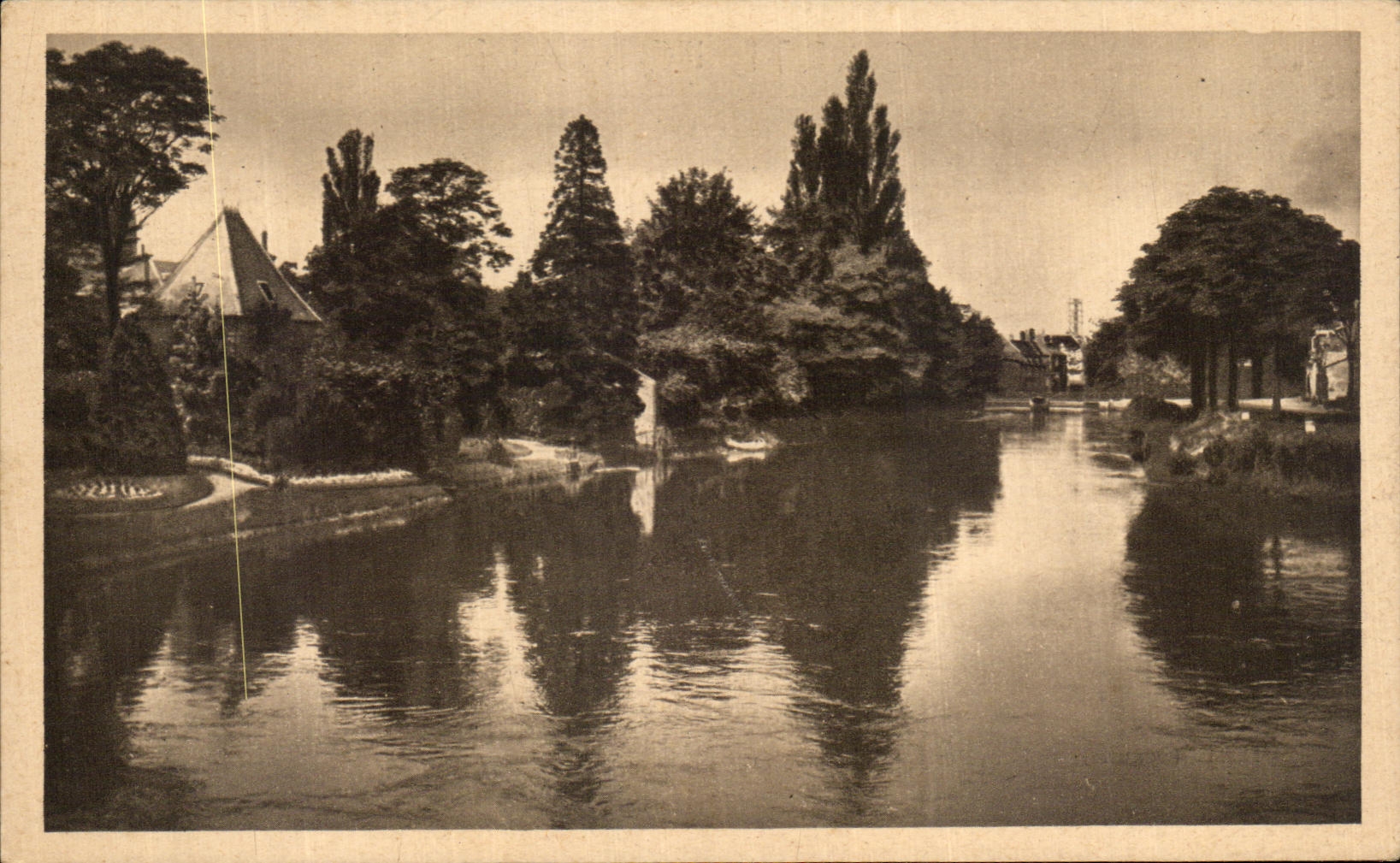 Abbeville (Somme) — Les Bords de la Somme — Coll. Guillame