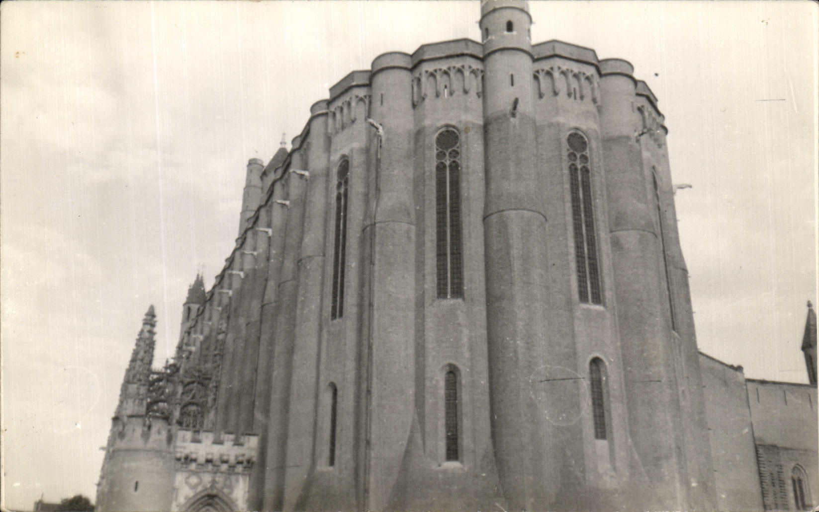 Église Saint-Pierre de Caumont — vue de la façade — CPAPHIL