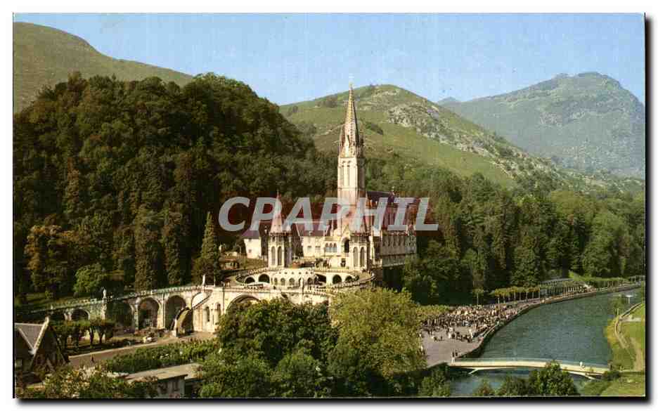 CPM Lourdes La Basilique et les Ponts