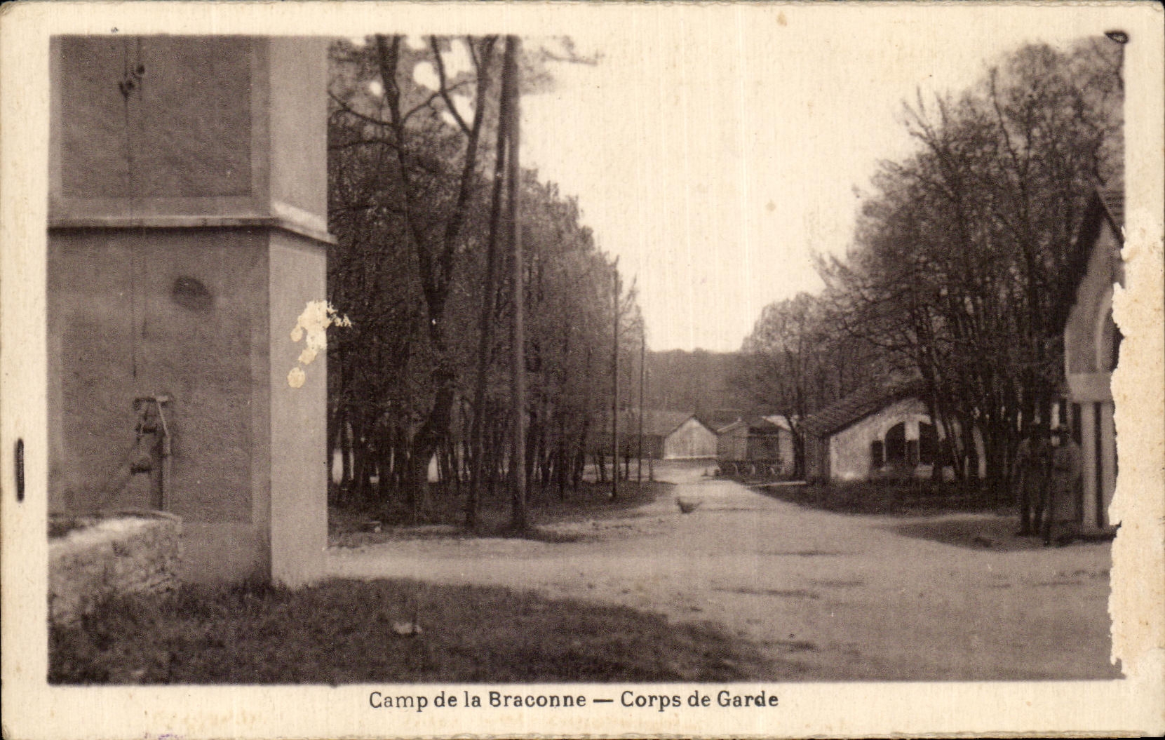 CPA Camp de la Braconne Corps de Garde