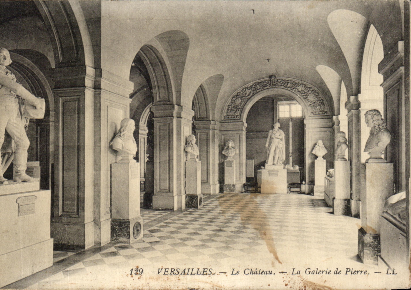 CPA Versailles Le Chateau La Galerie de Pierre