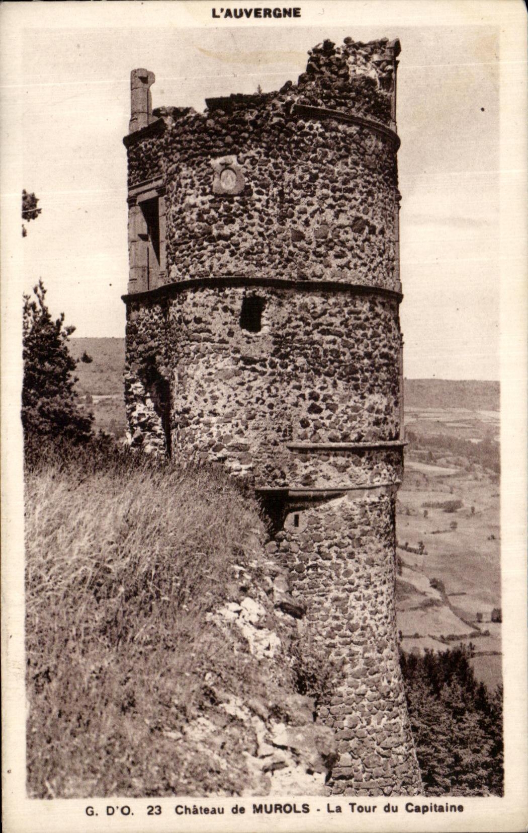Château de MUROLS - La Tour du Capitaine — L'Auvergne, éditeur G. D'O, n°23