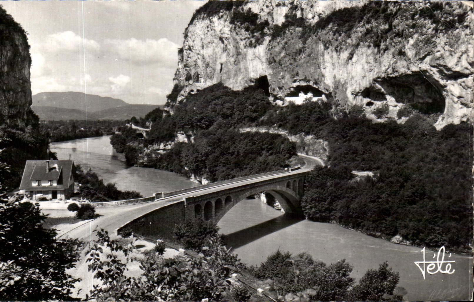 CPSM Pont de la Balme Pres du tunnel de la dent du chat 