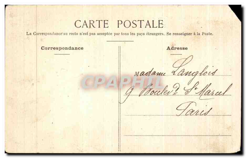 CPA Compiegne Regiment d'infanterie rentrant au quartier militaria — Verso