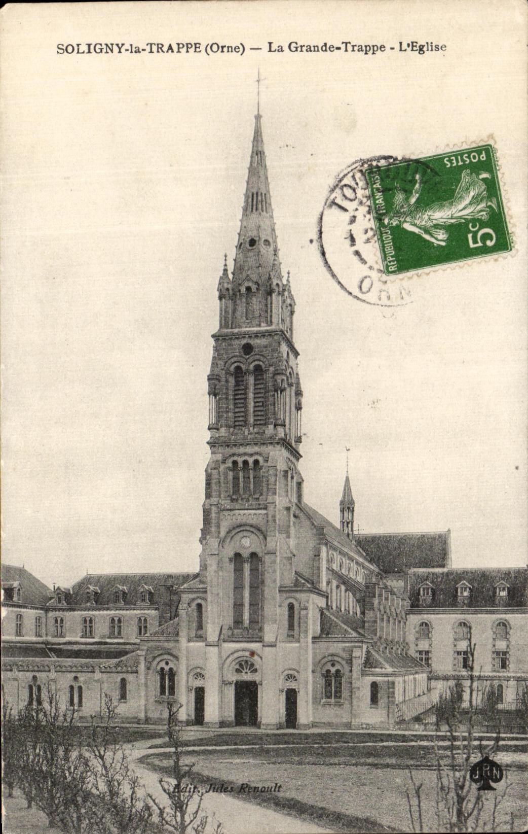 CPA Soligny la Trappe La Grand Trappe L'Eglise