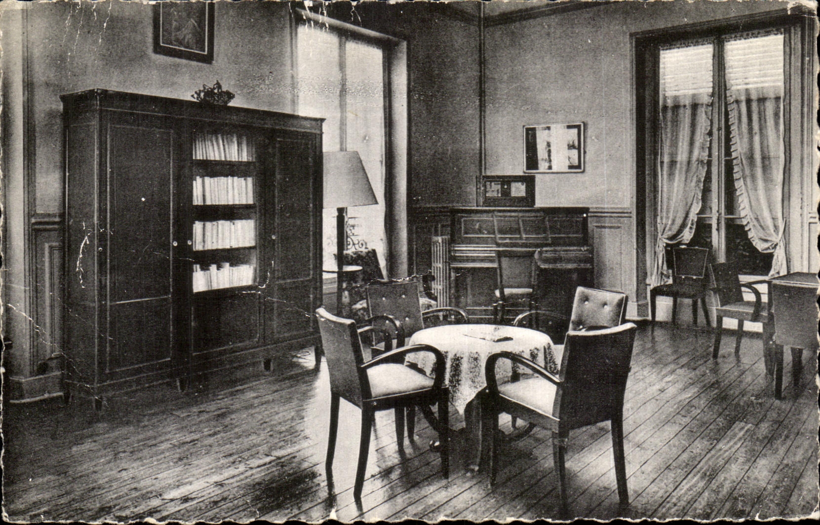 CPA Maison De repos De Neuilly sur Marne Salon 