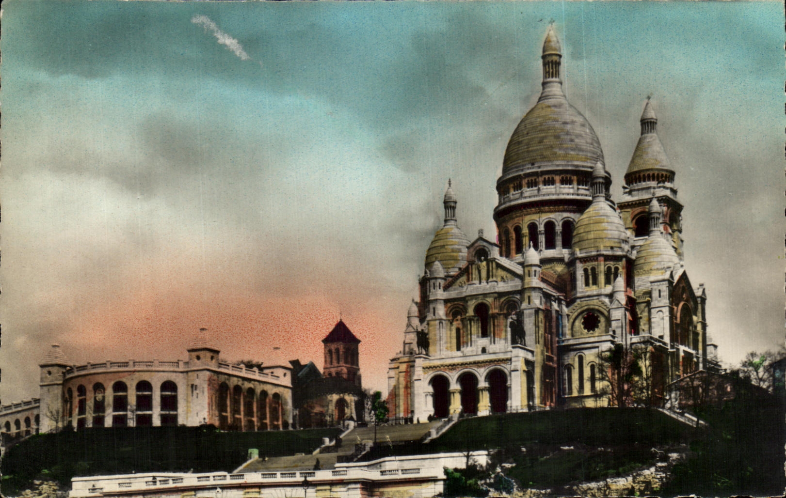 CPA Paris Le Sacre Coeur Montmartre 