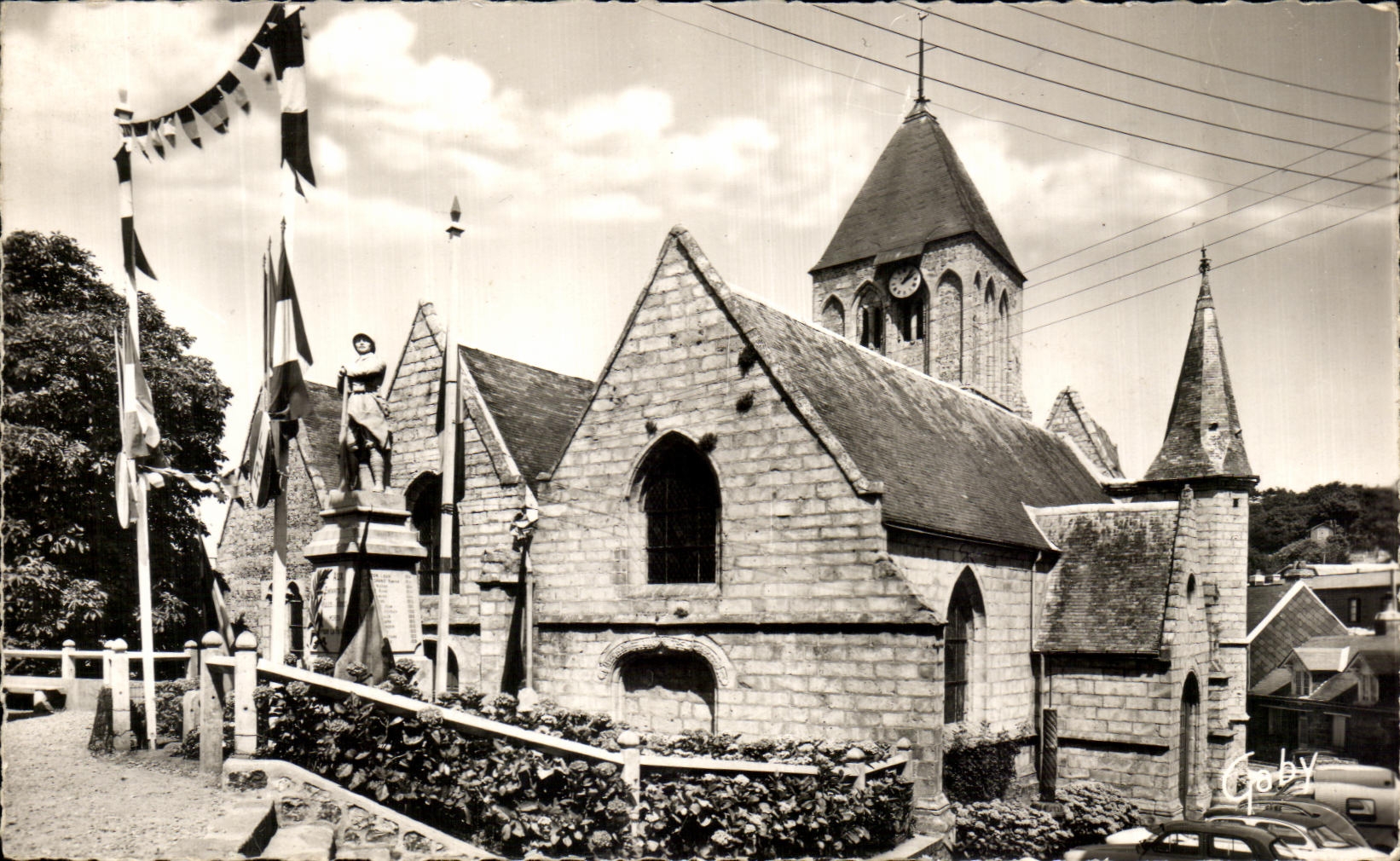 CPA Veules Les Roses L'Eglise Saint Martin