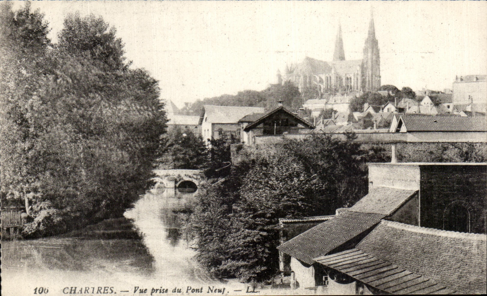 Chartriers — Vue prise du Pont Neuf — LL. — n° 100