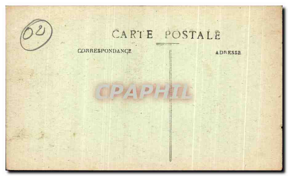 CPA Soissons Apres le Bombardement Effets de neige dans un Square — Rückseite