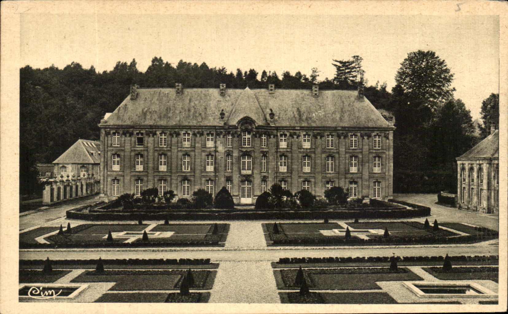 CPA Ancienne Abbaye de Premontre Batiment lateral de gauche 