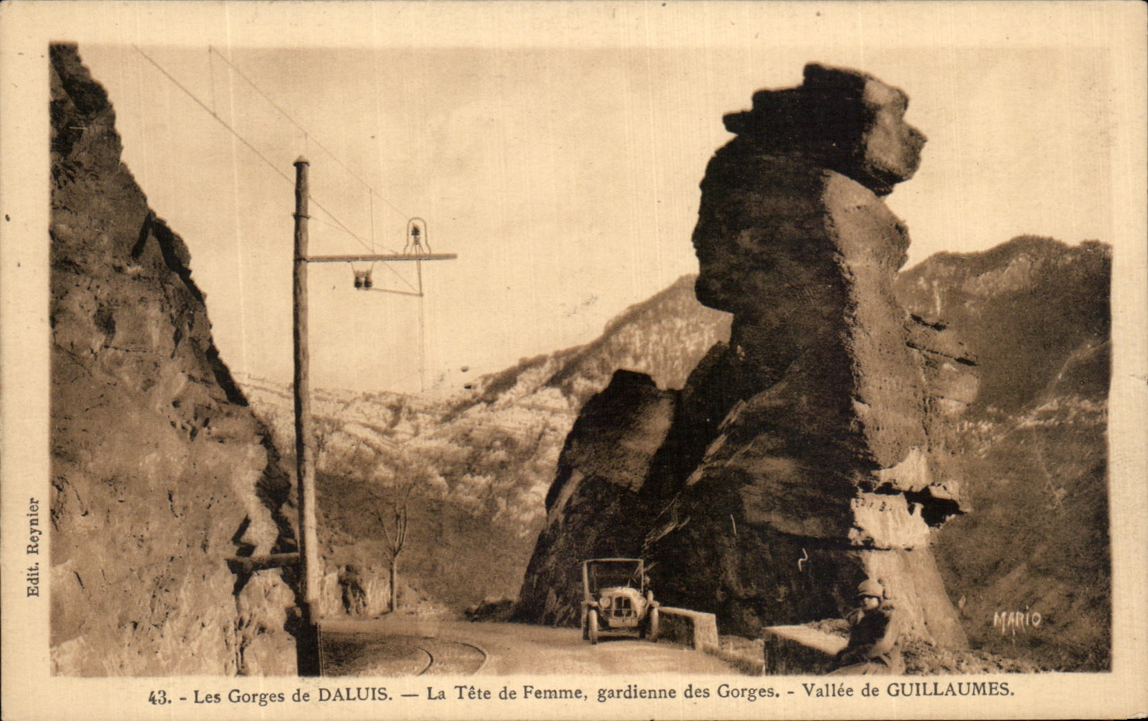 CPA Les Gorges de Daluis La Tete de Femme gardienne des Vallee de Guillaumes