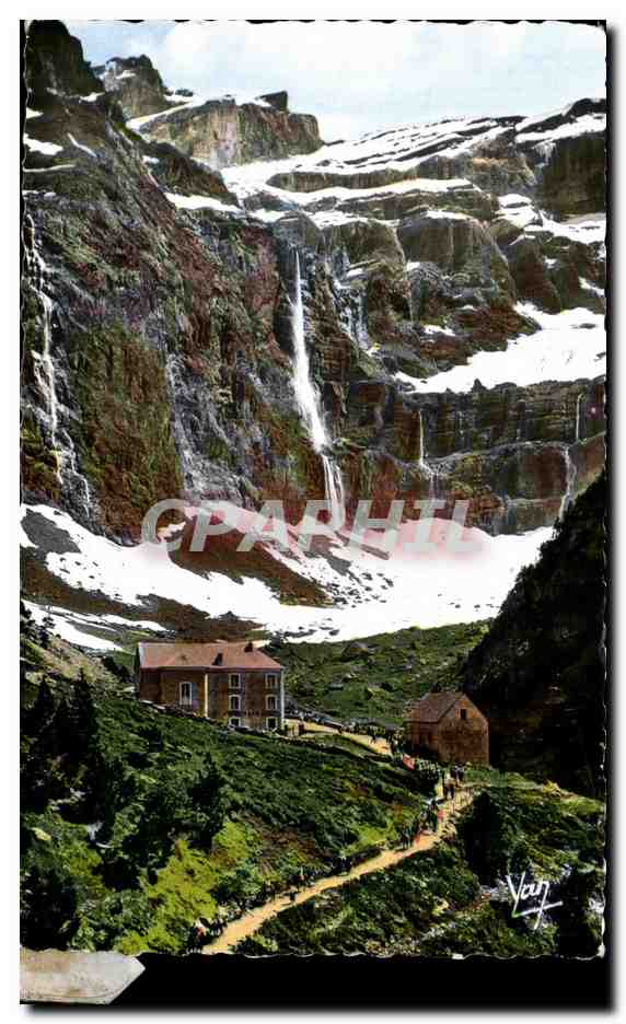 CPA Gavarnie L'Hotel du Cirque et le Grande cascade