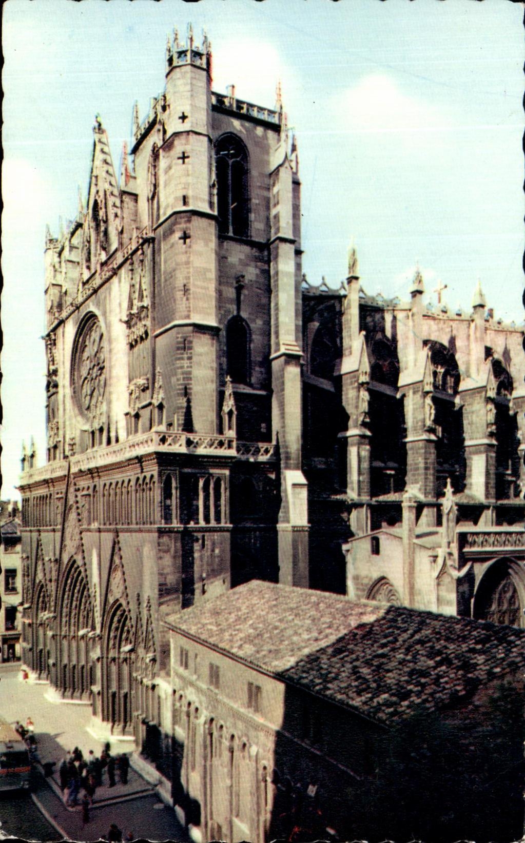CPA Lyon Cathedrale Saint Jean et Mercanterie