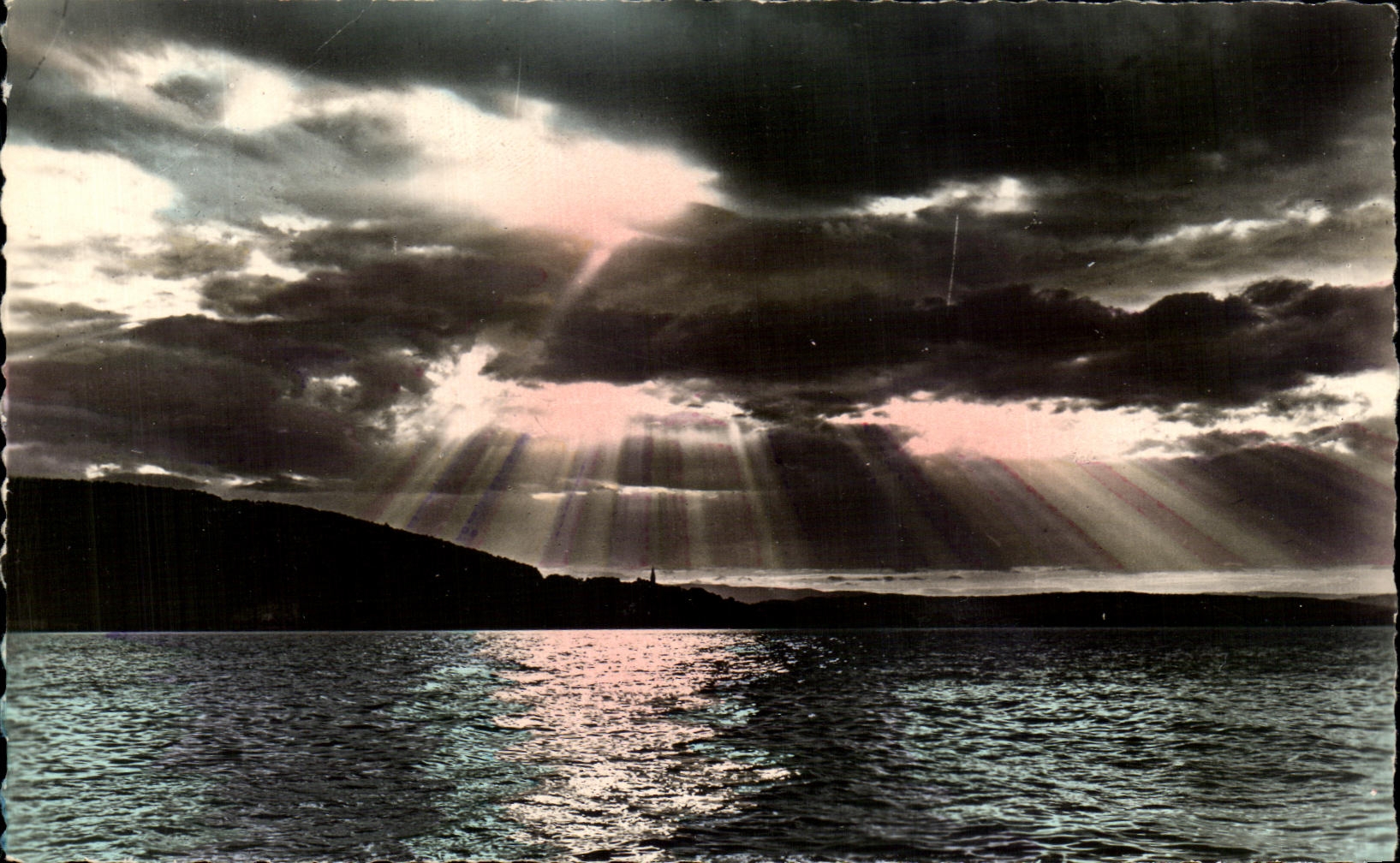 Lac d'Annecy — Jeux de lumière sur le lac — G. Rossant-Mignod, n° 959