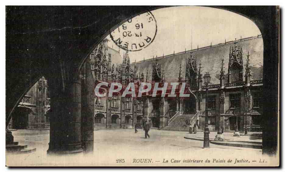 CPA Rouen La Cour interieure du Palais de Justice