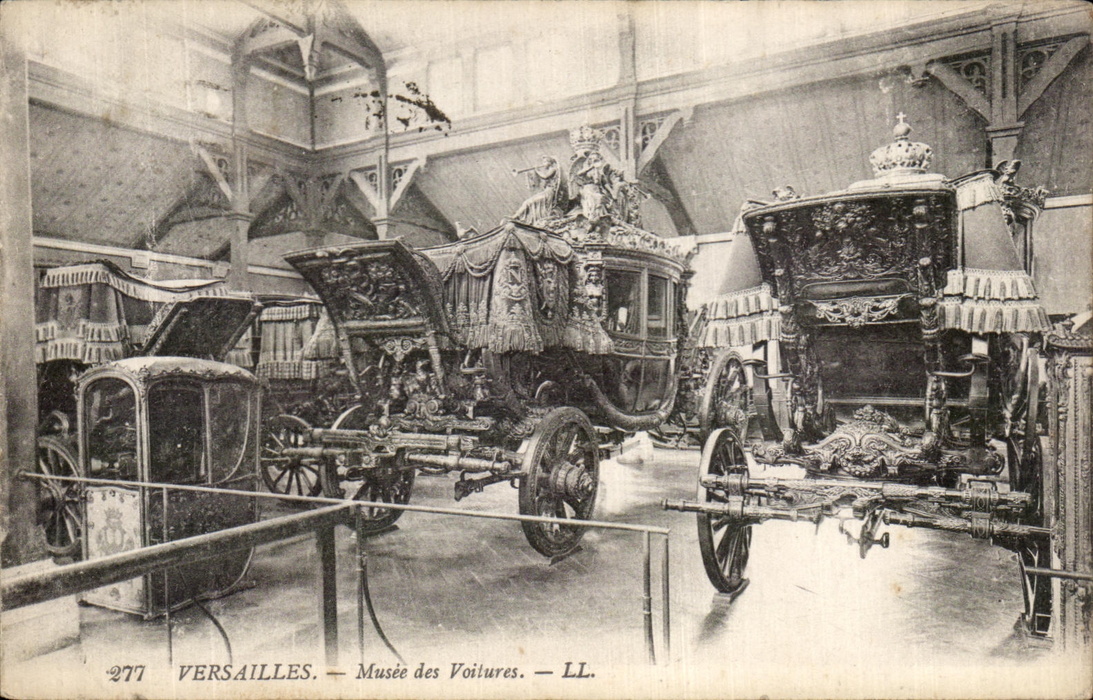 CPA Versailles Musee des Voitures