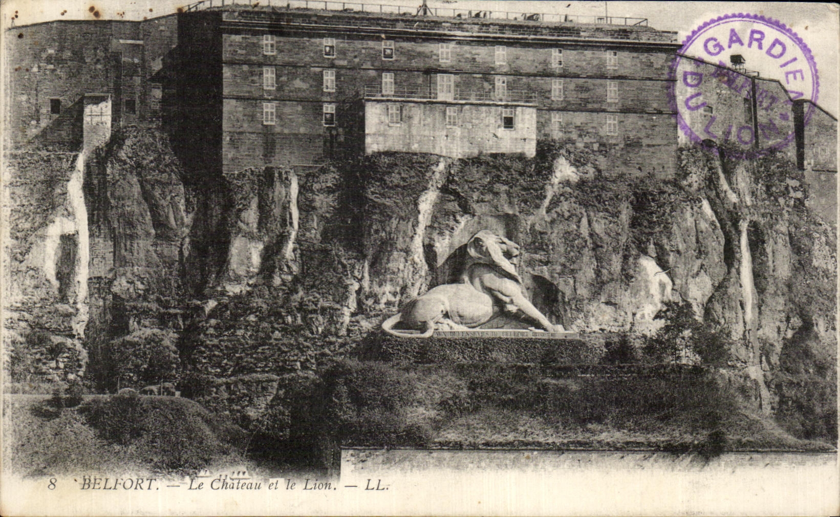 CPA Belfort Le Chateau et le Lion