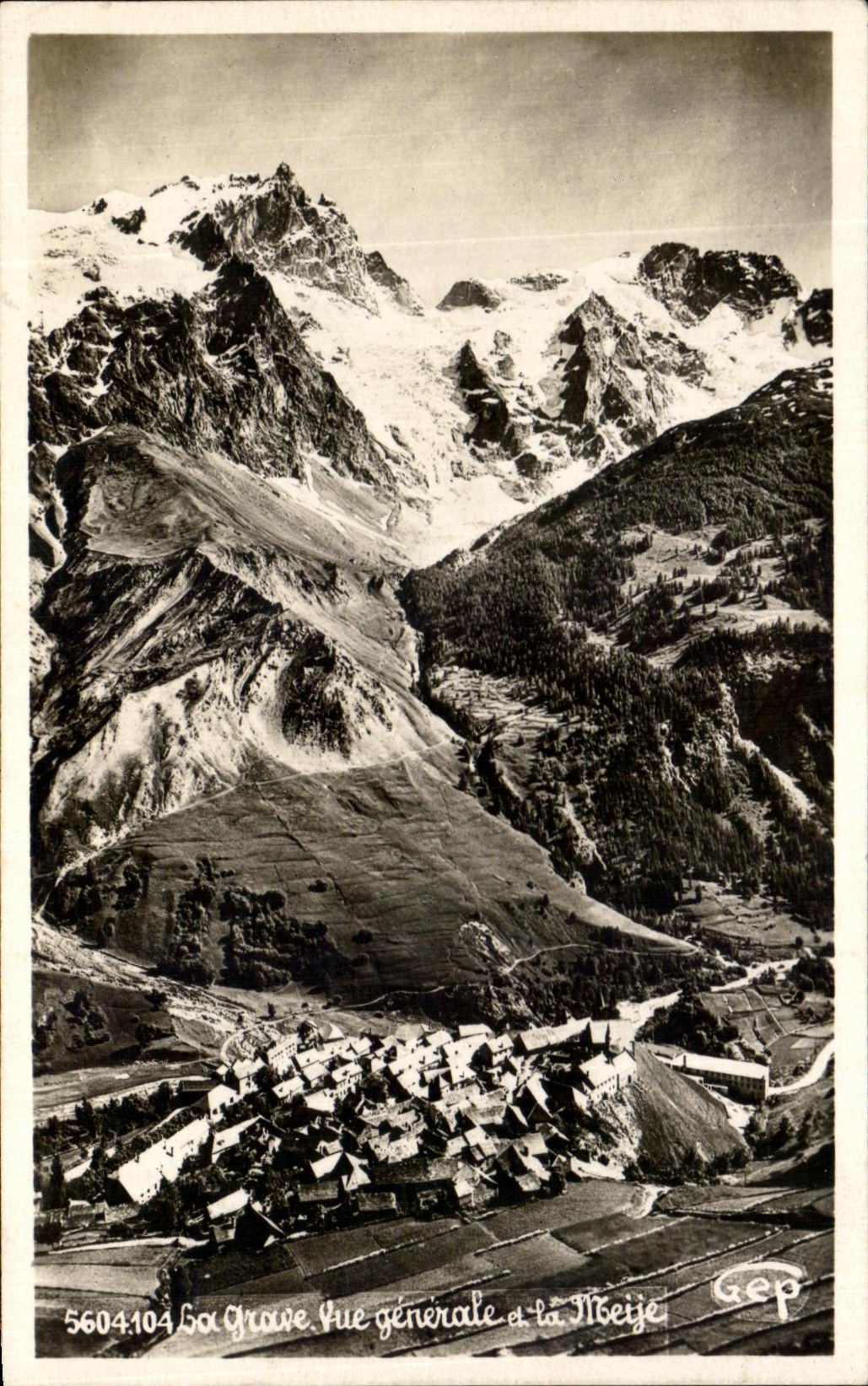 CPA La Grave Vue Generale et la Maije 