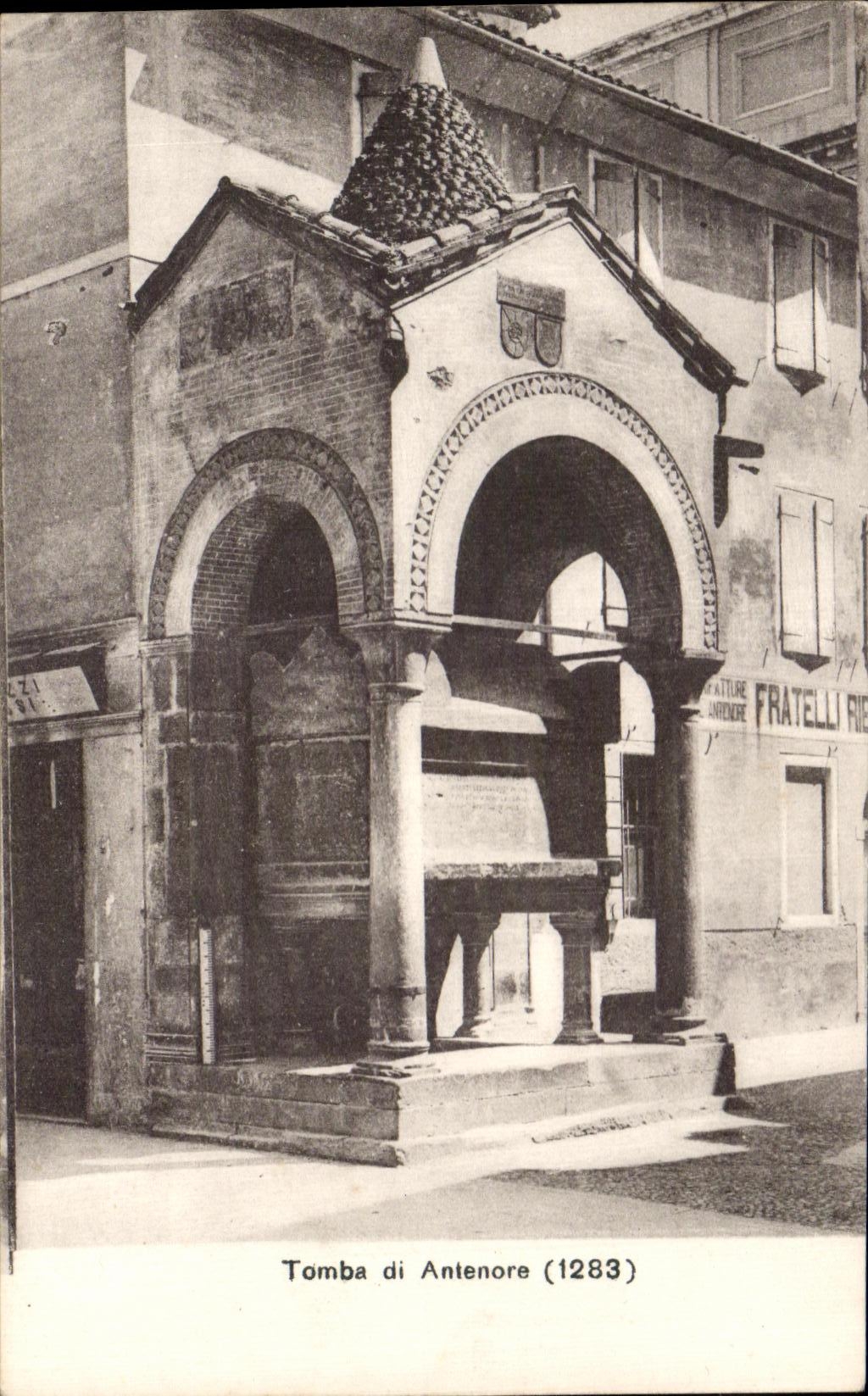 CPA Padova Tomba di Antenore 1283