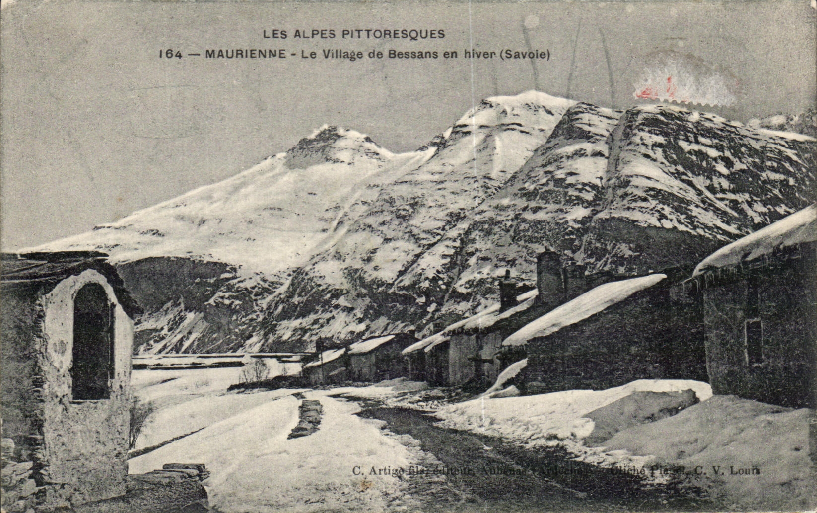 CPA Les Alpes Pittoresque Maurienne Le Village de Bessans en Hiver