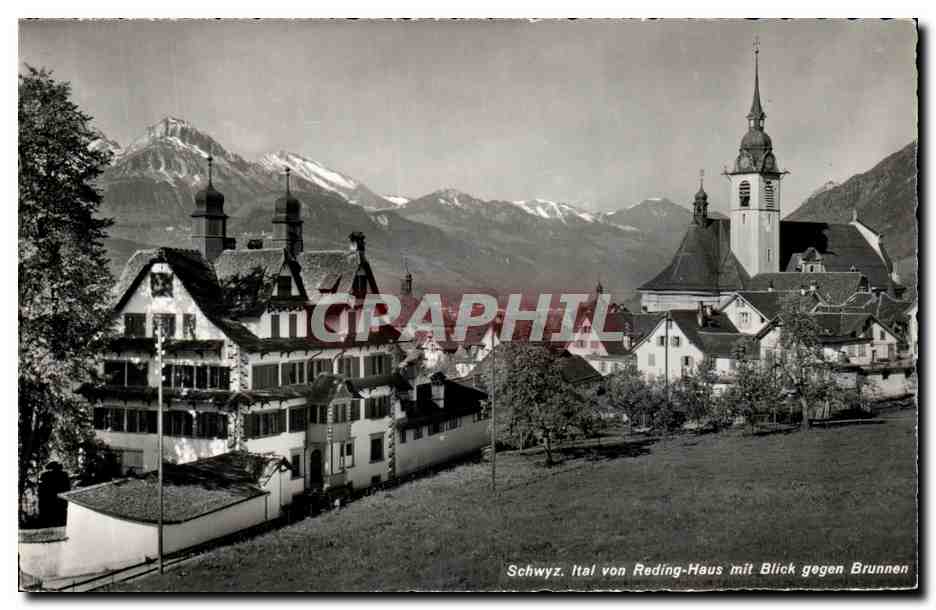 CPA Schwyz ital von Reding Haus mit Blick gegon Brunnen