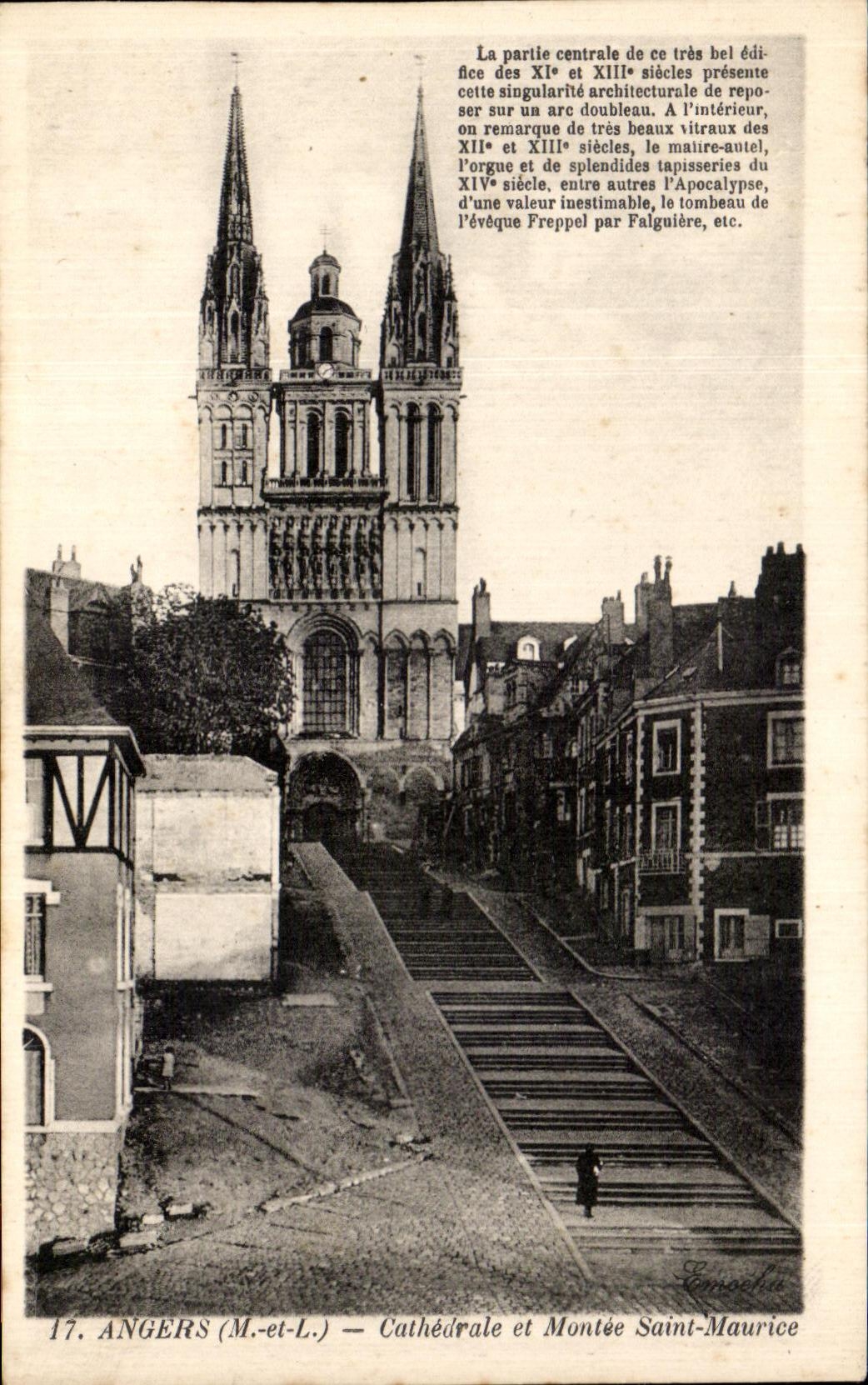 CPA Angers Cathedrale et Montee Saint Maurice