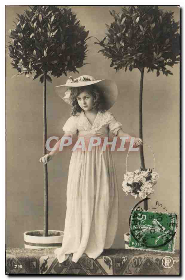 CPA Fantaisie Enfant Fille 