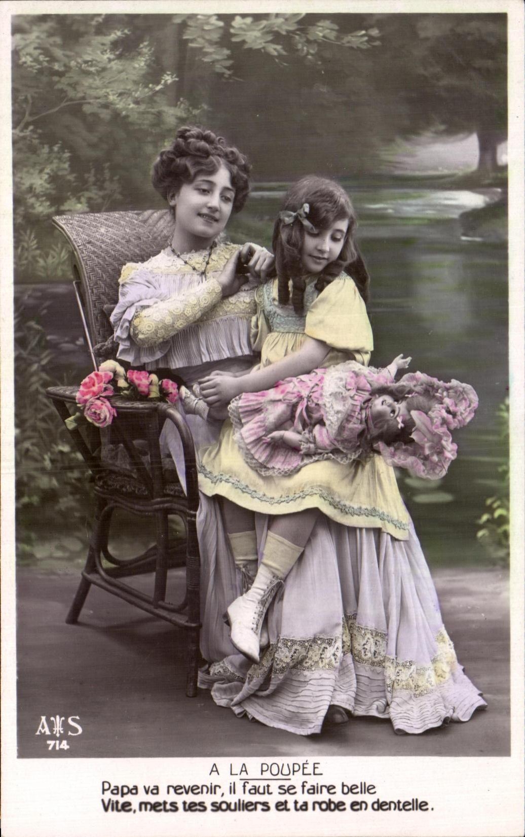 CPA Fantaisie Femme et enfant Fille
