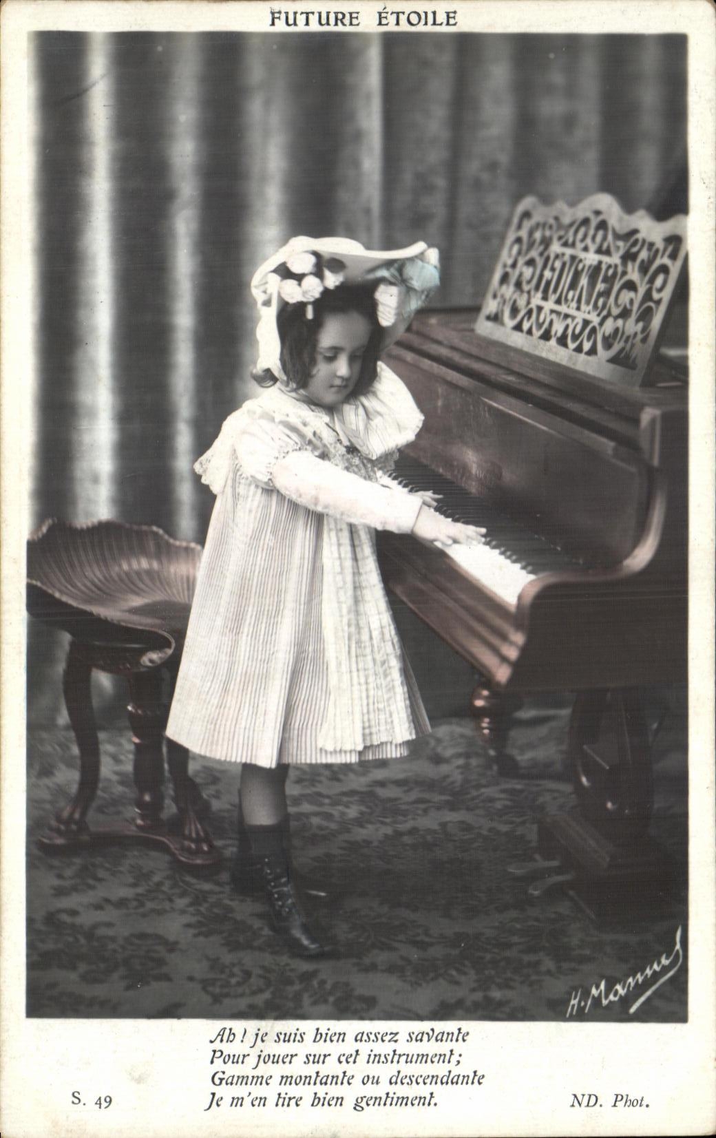 CPA Fantaisie Enfant Piano