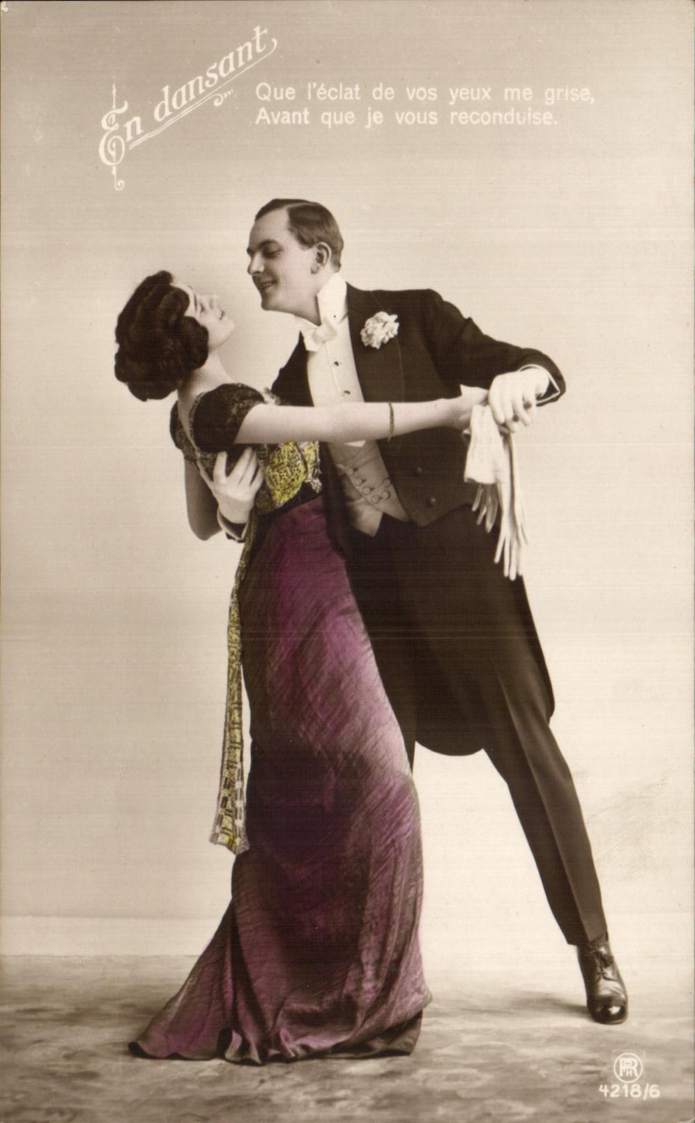 CPA Fantaisie Femme Danse