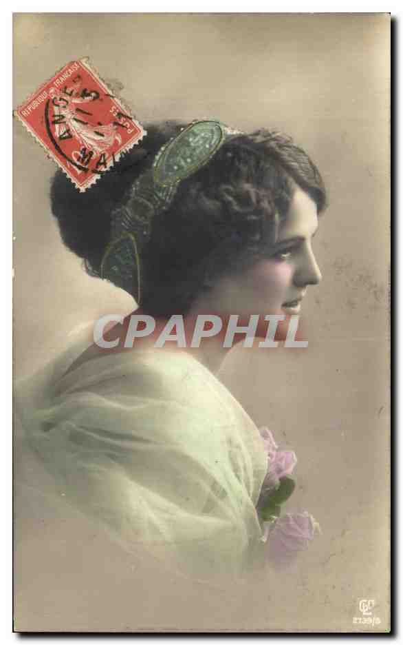 Jeune femme en buste — portrait — éditeur Zraja