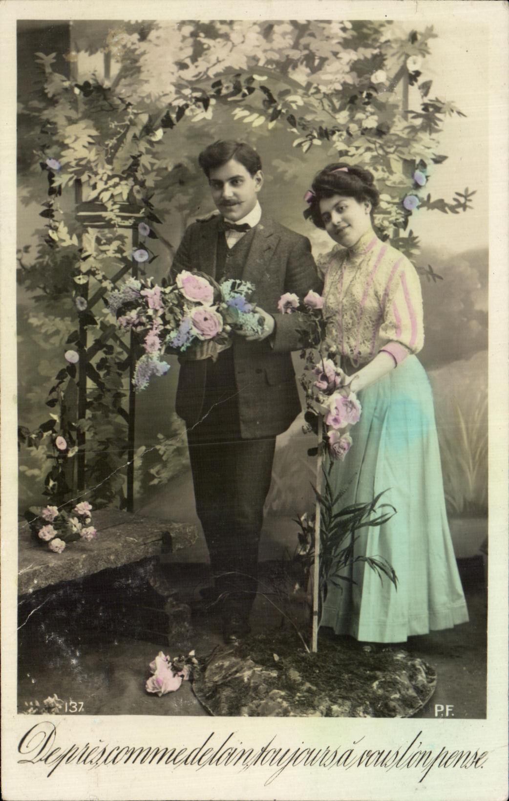 CPA Fantaisie Femme 