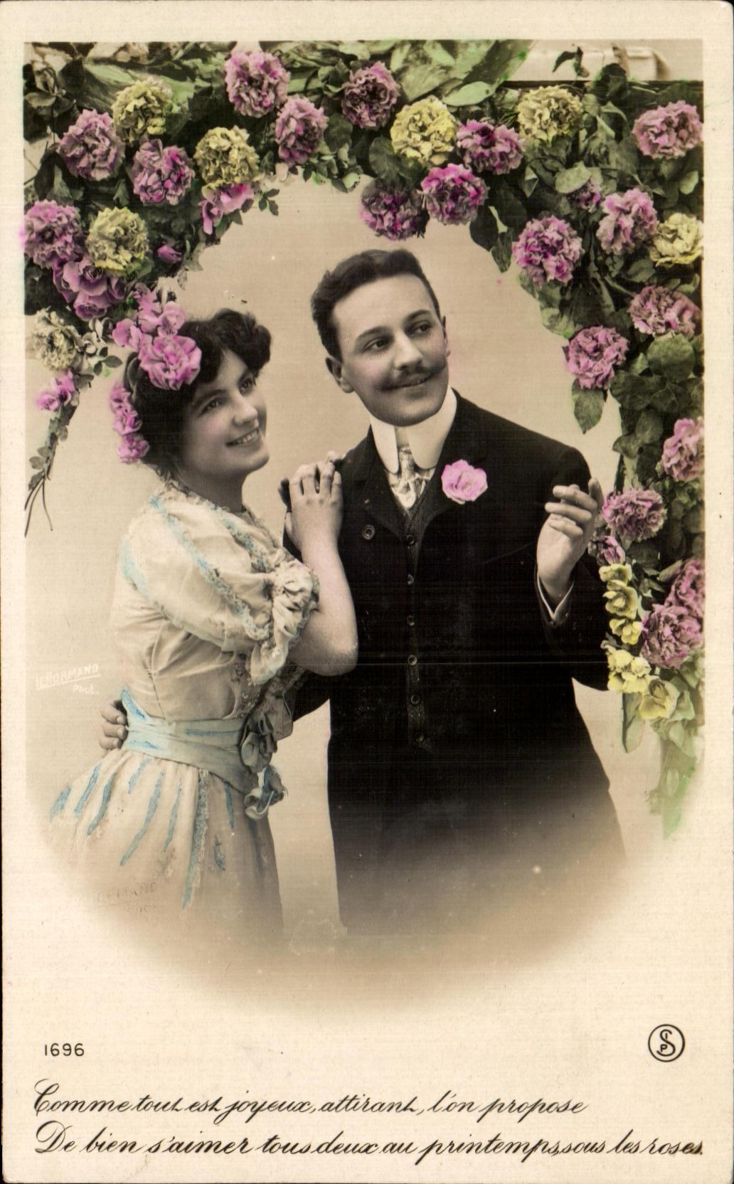 CPA Fantaisie Femme 