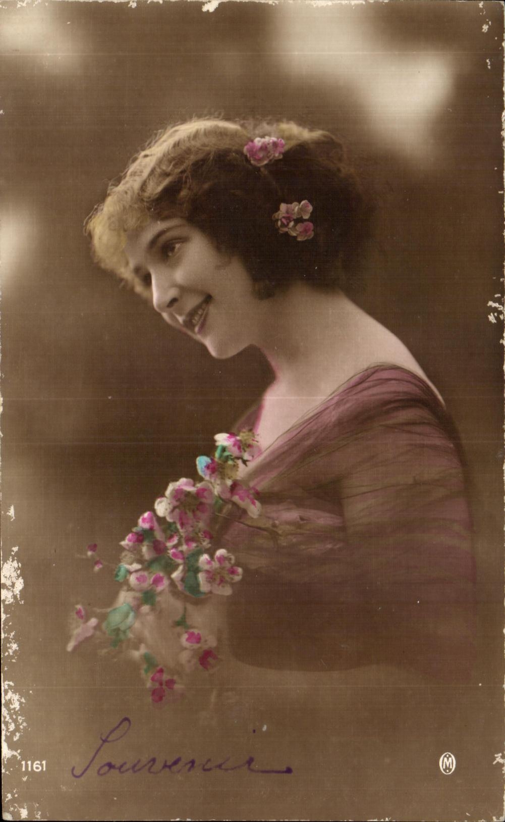CPA Fantaisie Femme 
