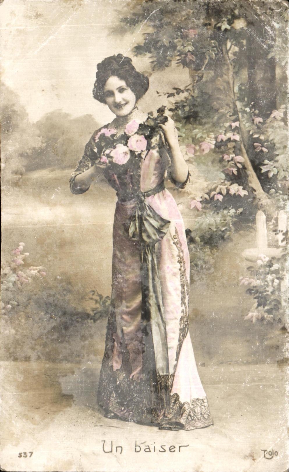 CPA Fantaisie Femme