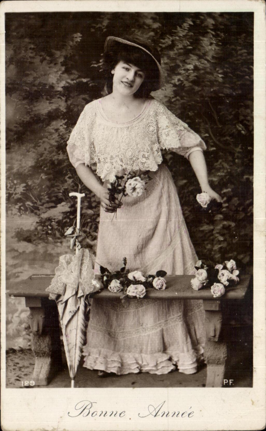 CPA Fantaisie Femme 