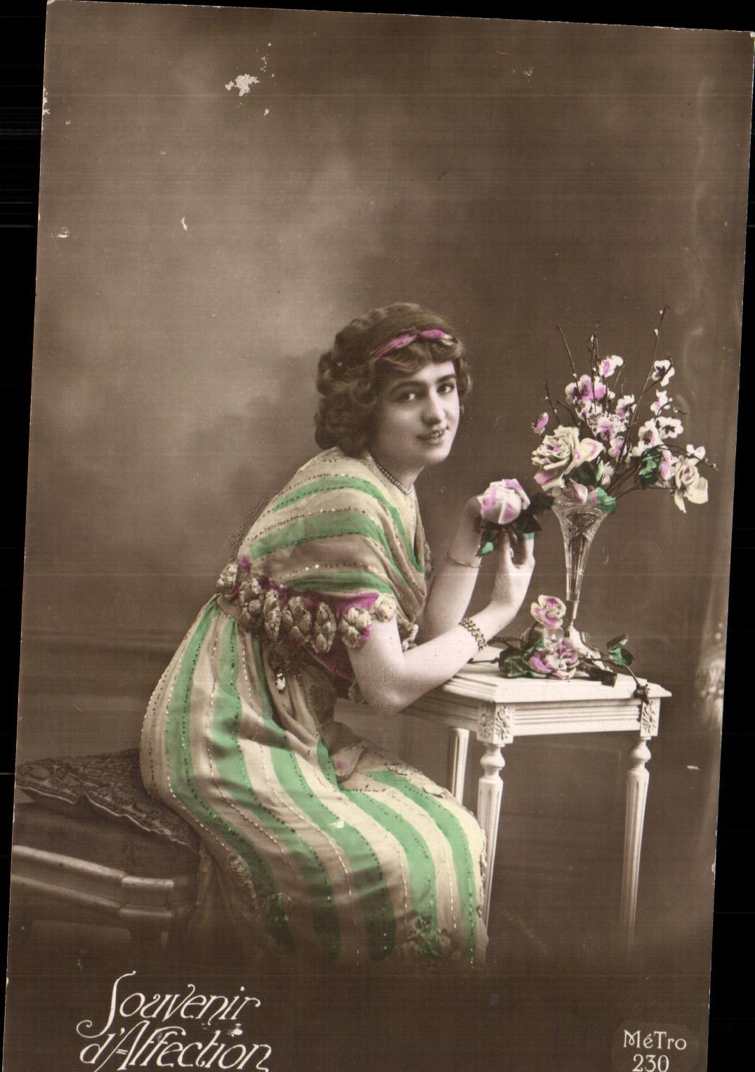 CPA Fantaisie Femme 