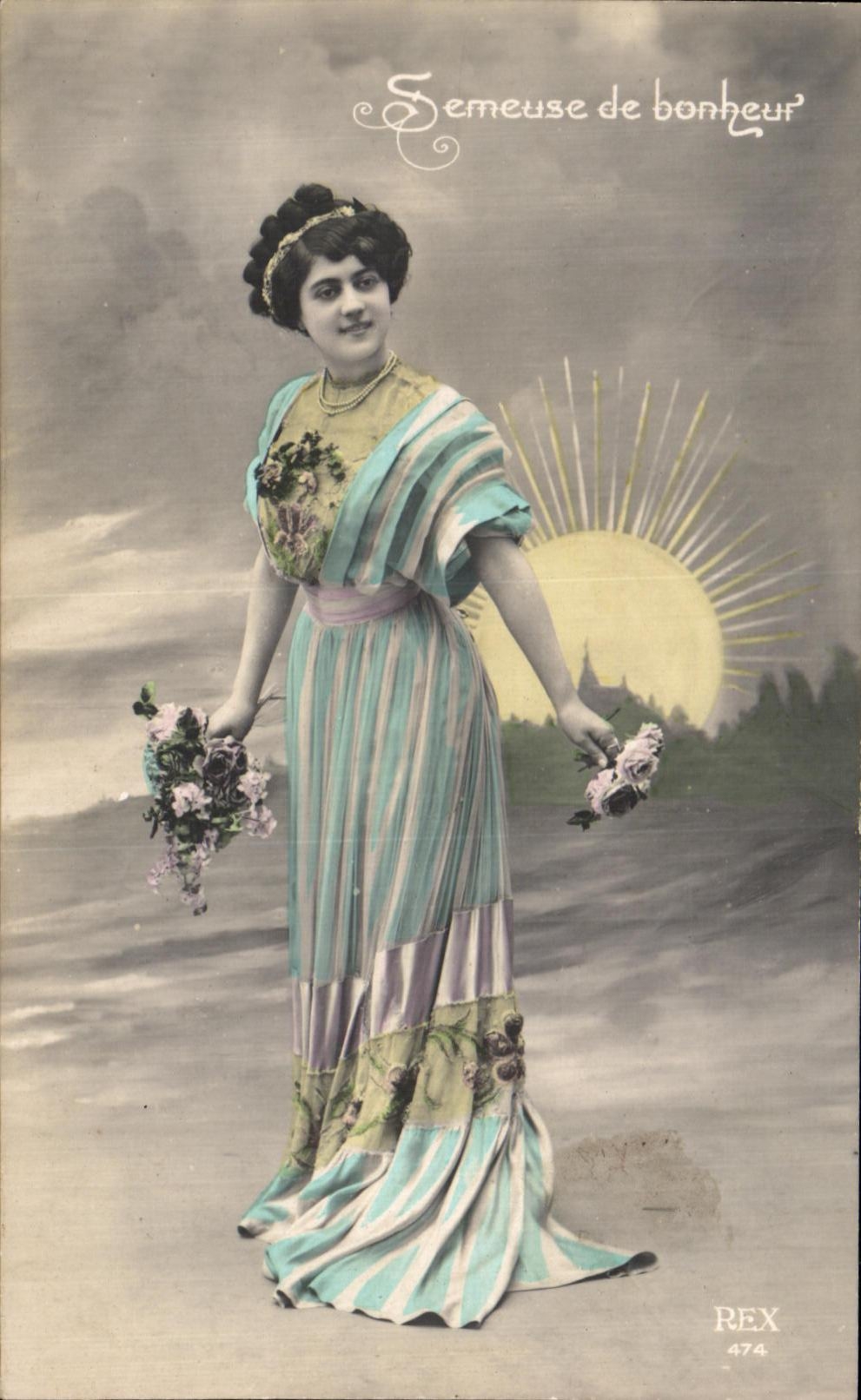 CPA Fantaisie Femme soleil