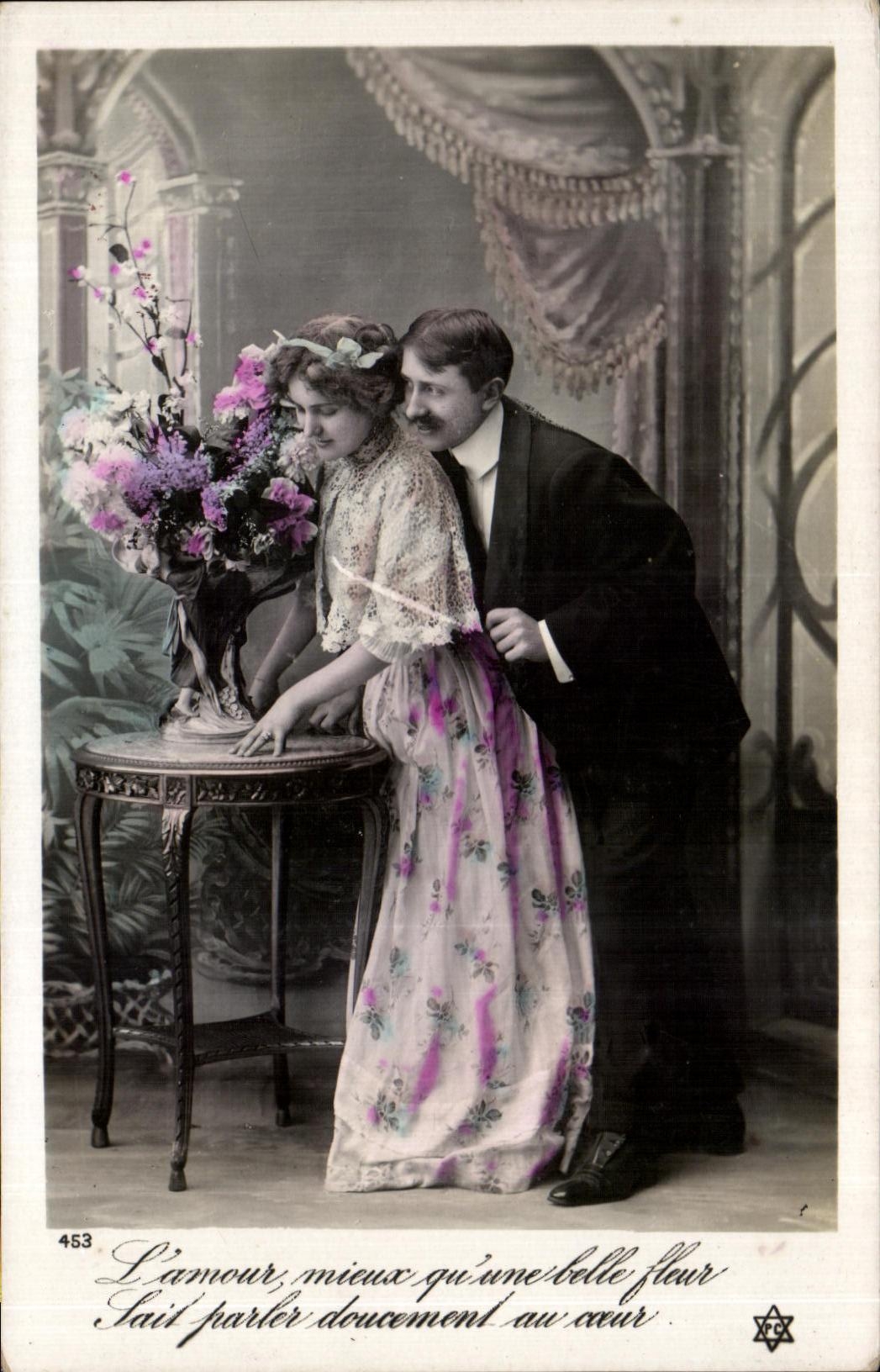 CPA Fantaisie Femme 