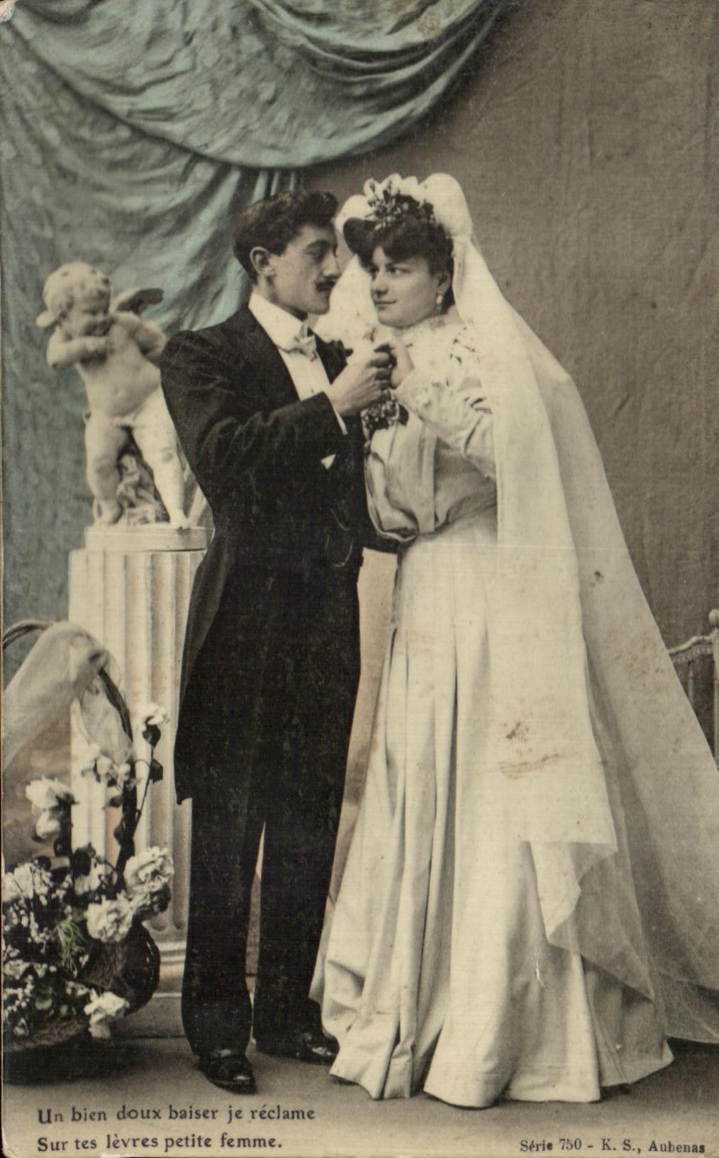 CPA Fantaisie Femme Mariage
