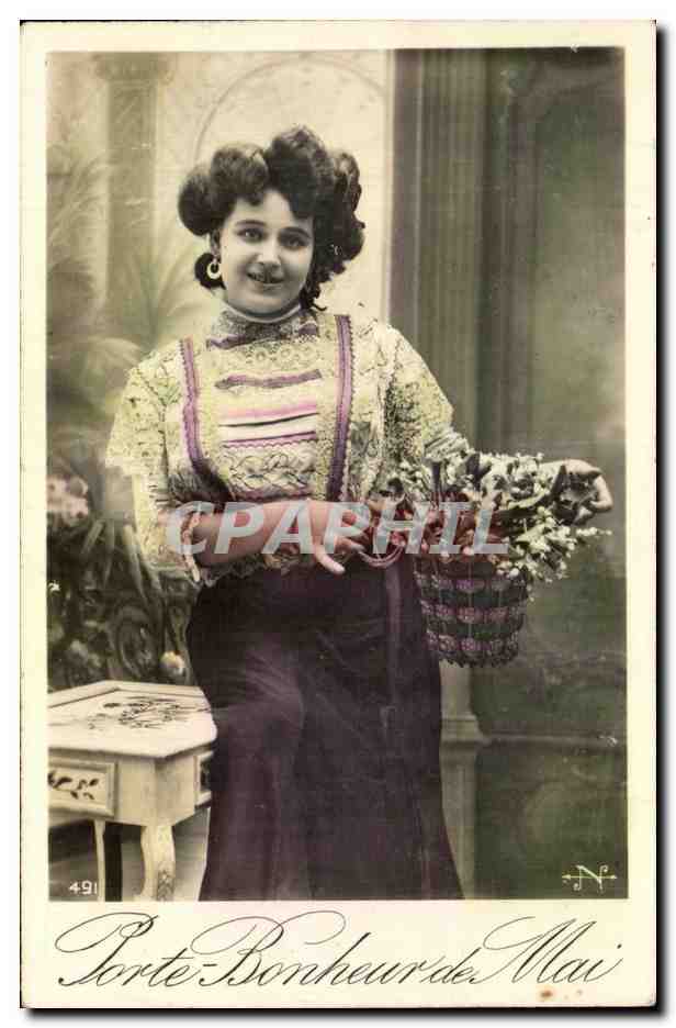 Femme tenant un panier de fleurs — Porte-Bonheur de Mai — N° 491