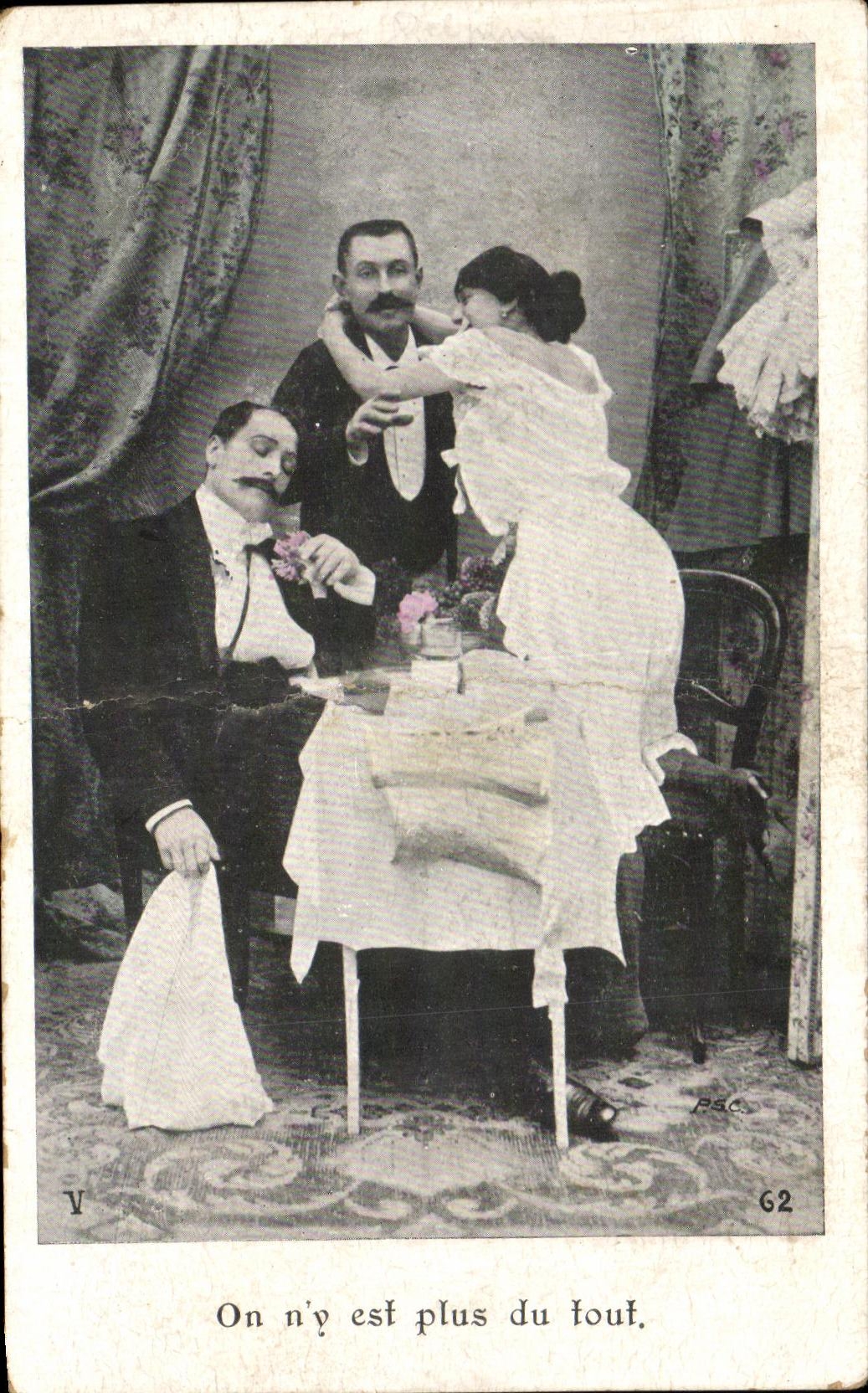 CPA Fantaisie Femme 