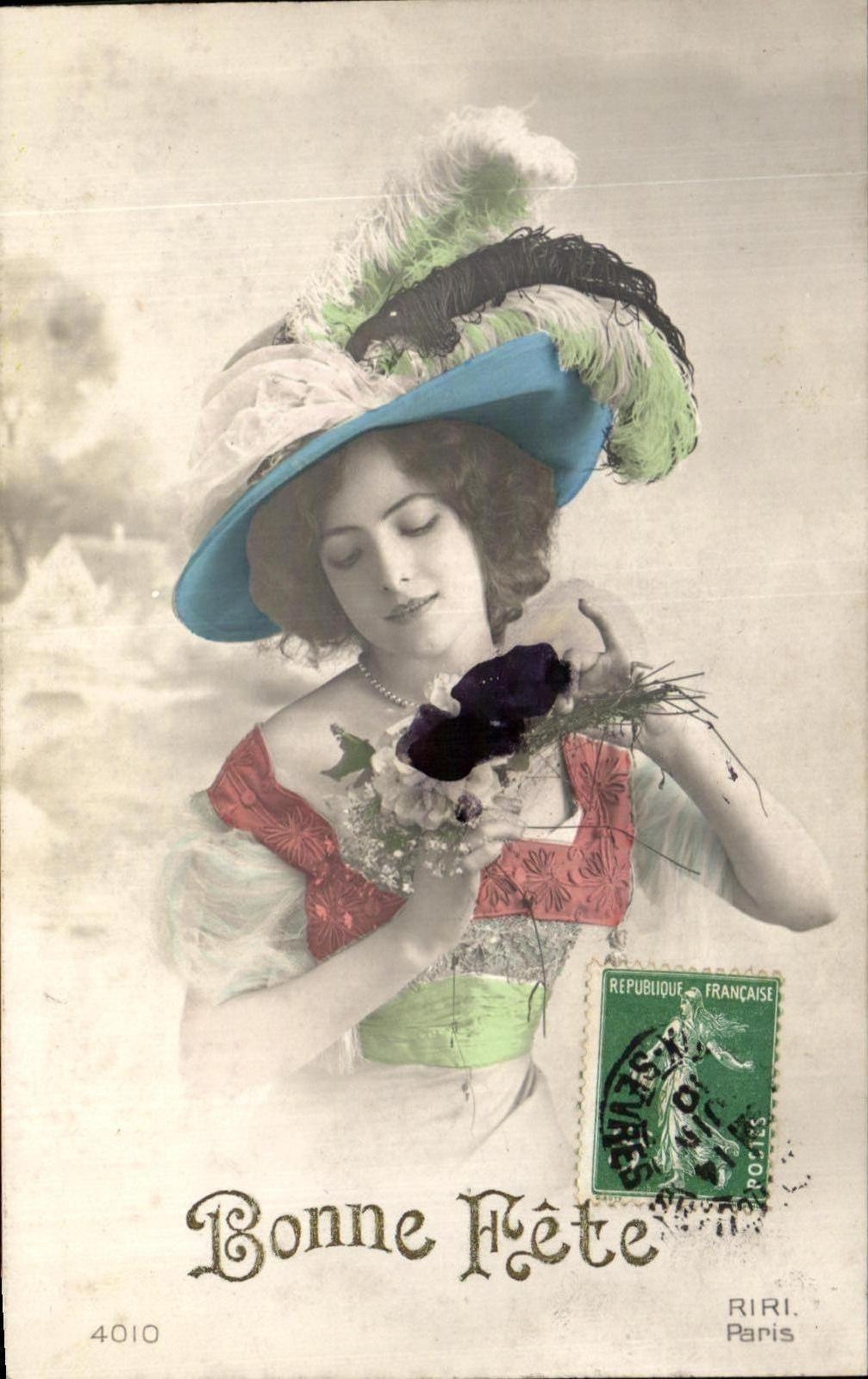 CPA Fantaisie Femme 