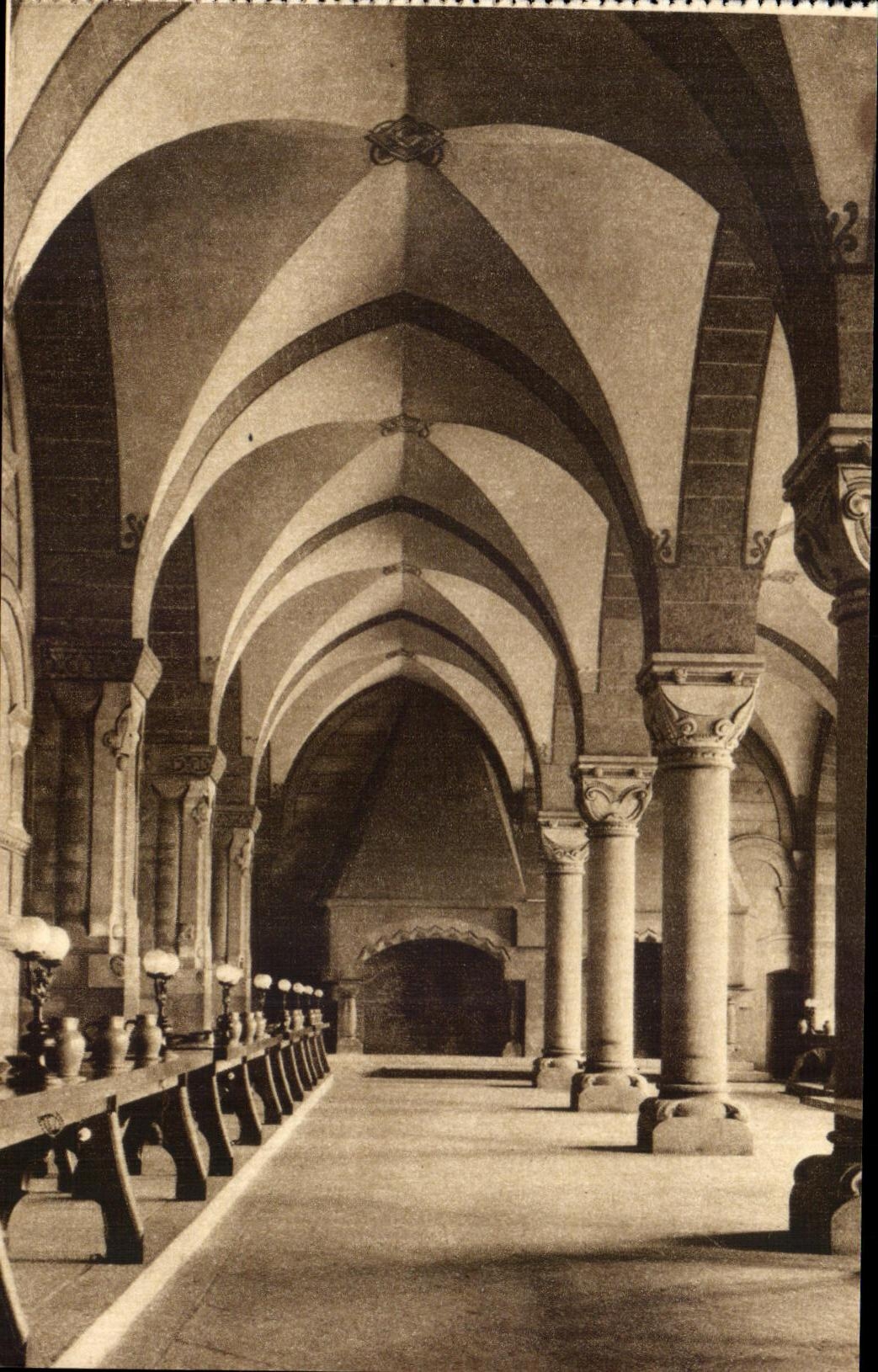 CPA Abbaye De Solesmes Le Refectoire