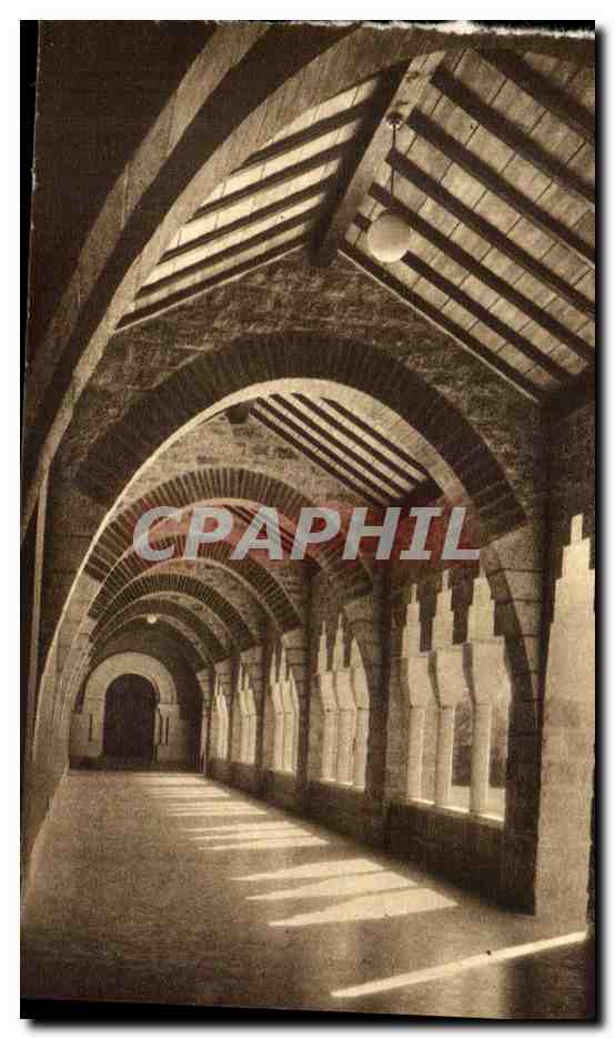 CPA Abbaye De Solesmes Interieur Du Nouveau Cloitre